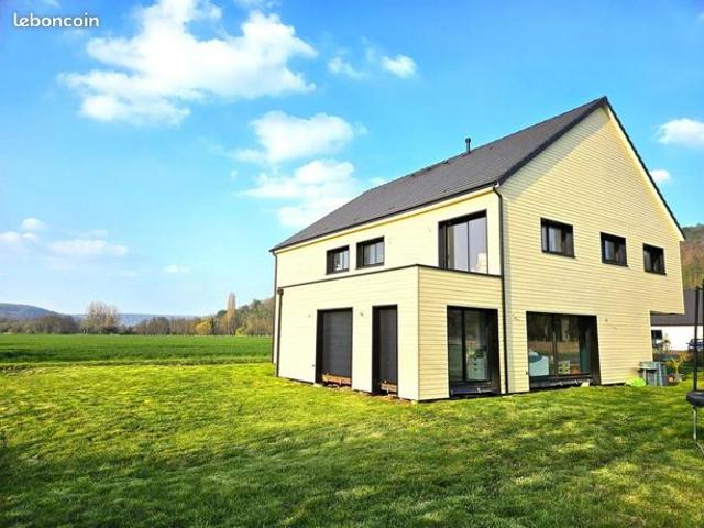 Maison 12 pièces 291 m²