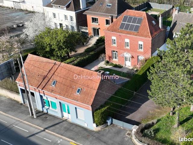 Maison 12 pièces 297 m²