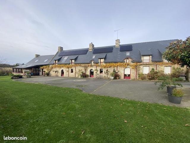 Maison 12 pièces 295 m²