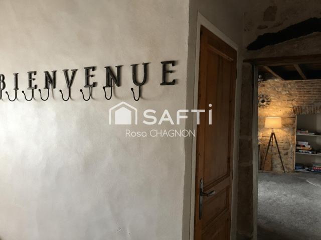 Maison 12 pièces 296 m²