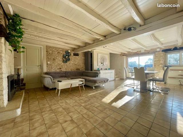Maison 12 pièces 296 m²