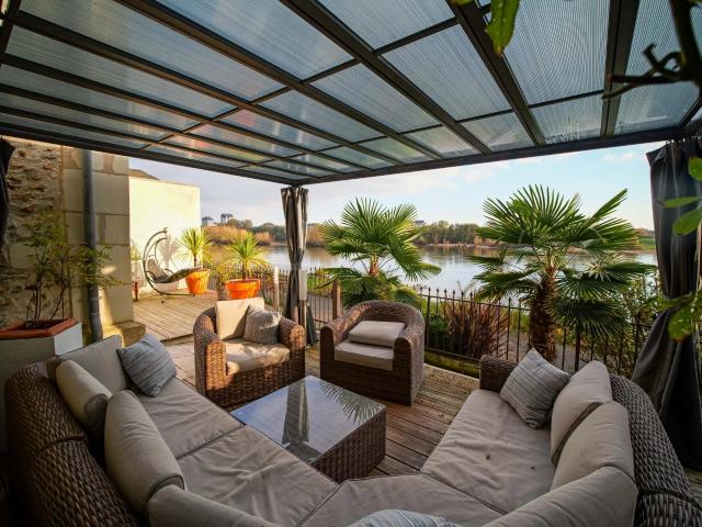 Maison 12 pièces 298 m²