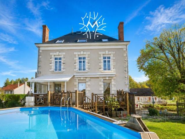 Maison 12 pièces 203 m²