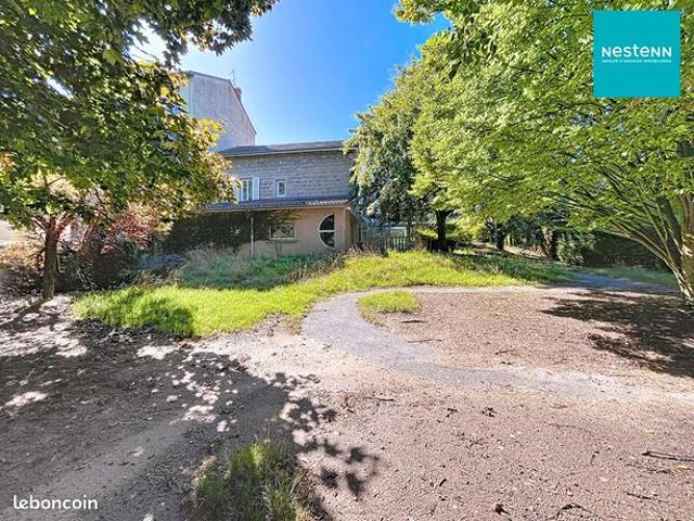 Maison 12 pièces 200 m²