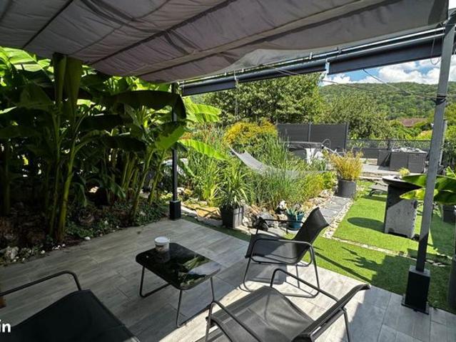 Maison 12 pièces 211 m²
