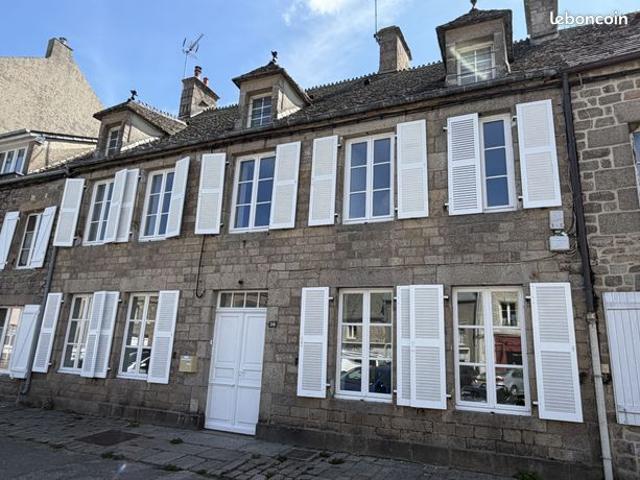 Maison 12 pièces 218 m²
