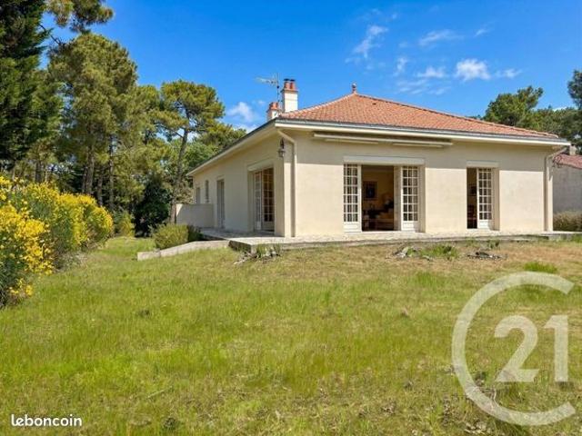 Maison 12 pièces 220 m²