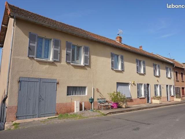Maison 12 pièces 224 m²