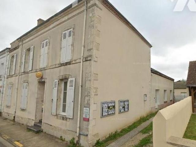 Maison 12 pièces 233 m²