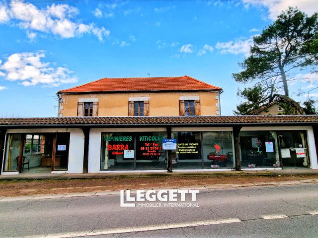 Maison 12 pièces 230 m²