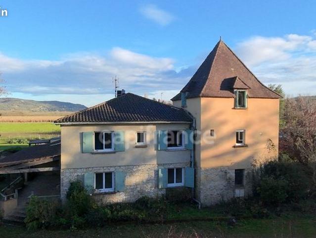 Maison 12 pièces 230 m²