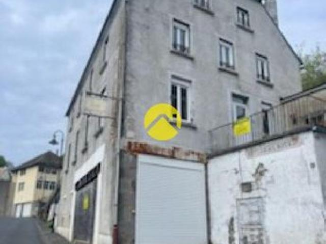 Maison 12 pièces 232 m²