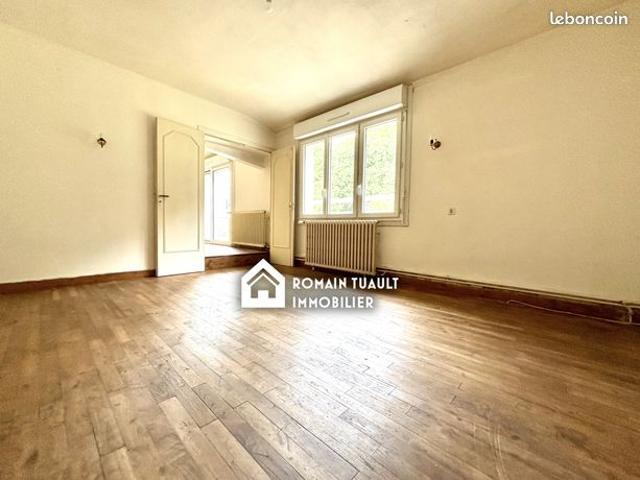 Maison 12 pièces 238 m²