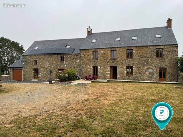 Maison 12 pièces 345 m²