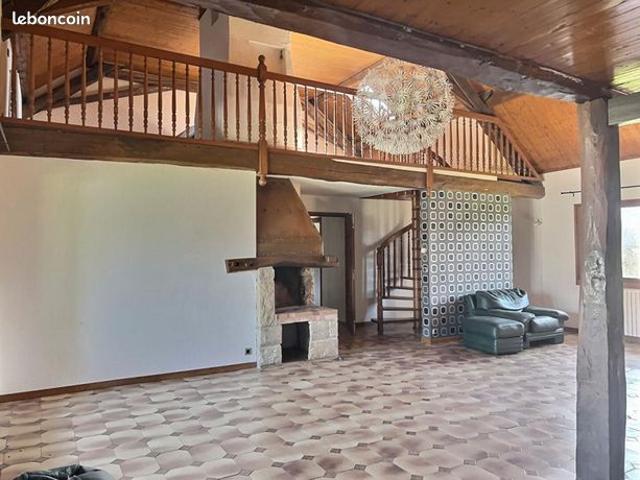 Maison 12 pièces 349 m²