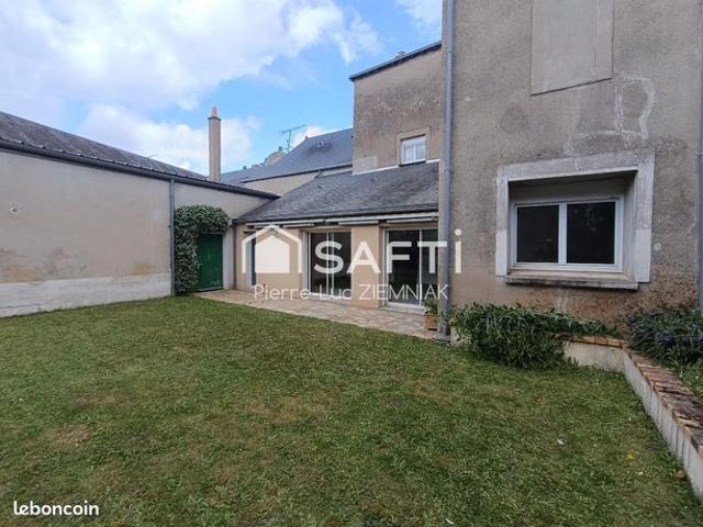 Maison 12 pièces 353 m²
