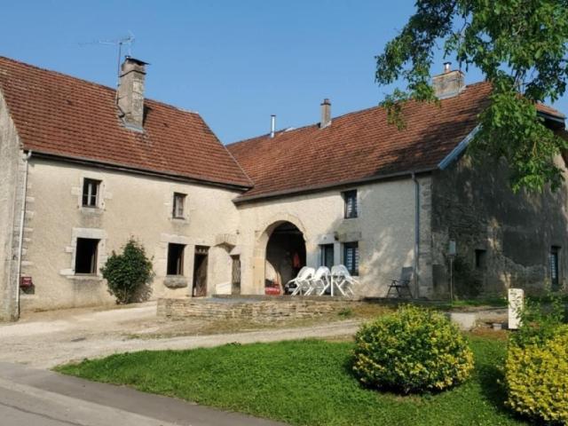 Maison 12 pièces 350 m²