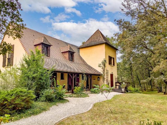 Maison 12 pièces 350 m²