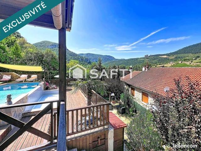 Maison 12 pièces 351 m²