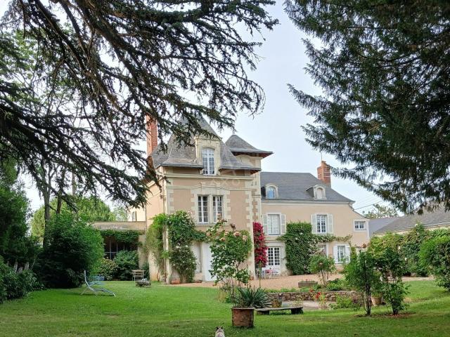 Maison 12 pièces 360 m²