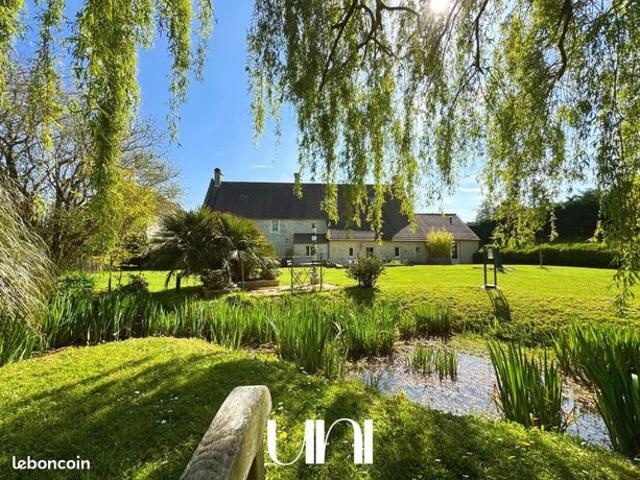 Maison 12 pièces 360 m²