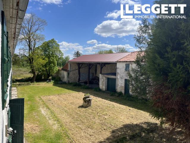 Maison 12 pièces 371 m²