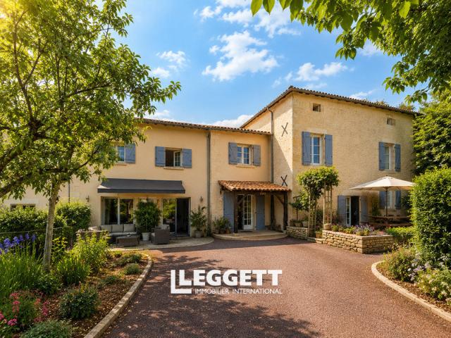 Maison 12 pièces 372 m²