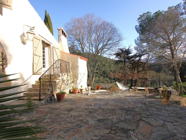 Maison 12 pièces 383 m²