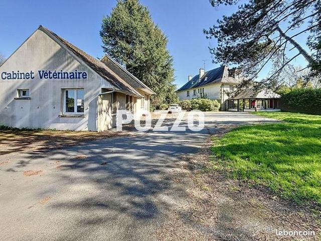 Maison 12 pièces 380 m²