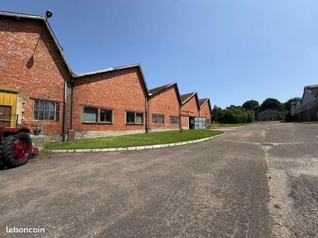 Maison 12 pièces 300 m²