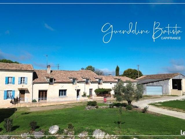 Maison 12 pièces 300 m²