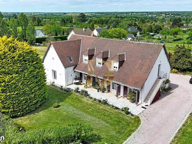 Maison 12 pièces 307 m²