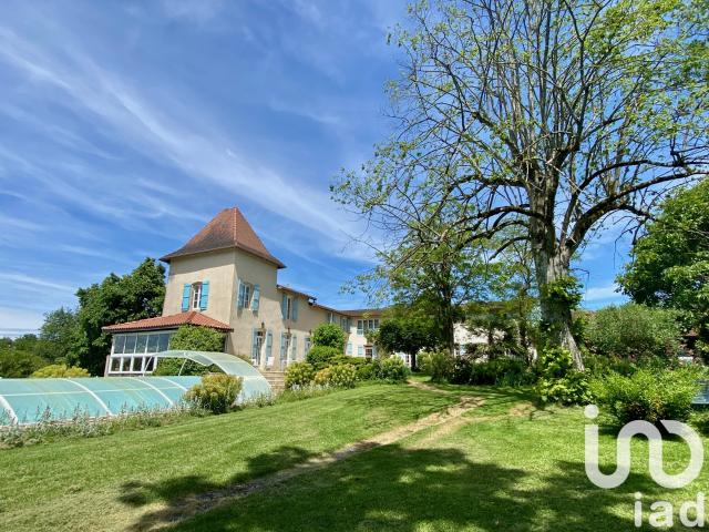 Maison 12 pièces 307 m²
