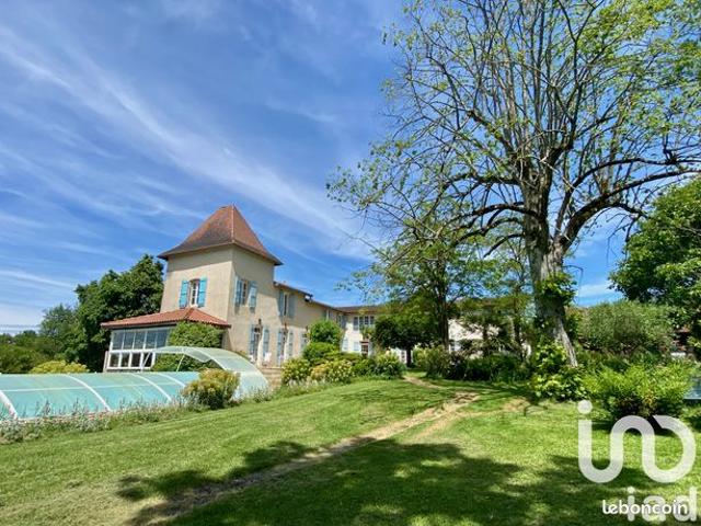 Maison 12 pièces 307 m²