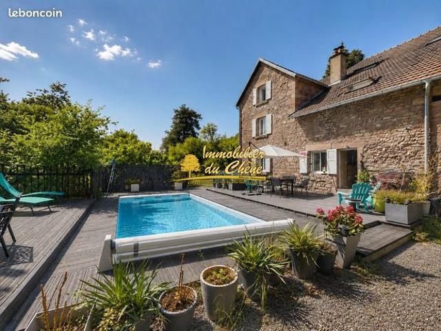 Maison 12 pièces 309 m²