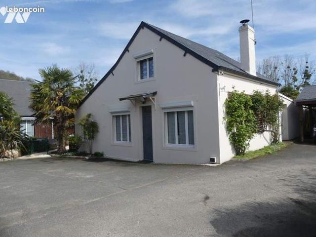 Maison 12 pièces 310 m²