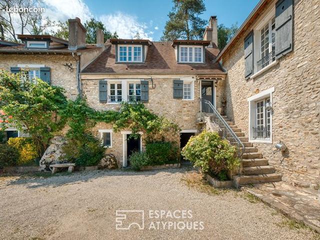 Maison 12 pièces 295 m²