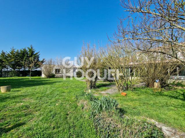 Maison 12 pièces 327 m²