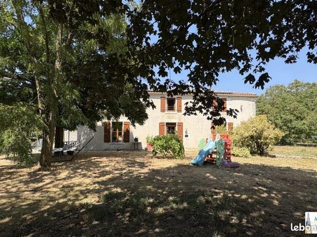 Maison 12 pièces 324 m²