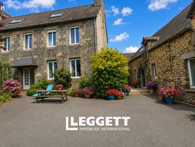 Maison 12 pièces 328 m²