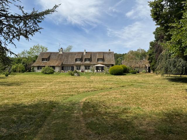 Maison 12 pièces 330 m²