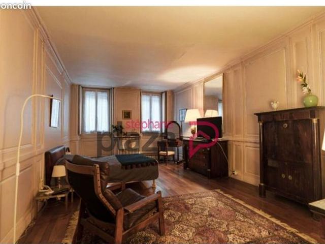 Maison 12 pièces 334 m²