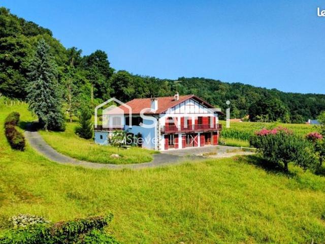 Maison 12 pièces 336 m²