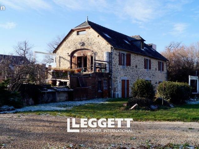 Maison 12 pièces 463 m²