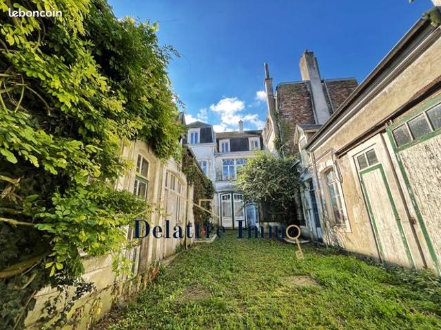 Maison 12 pièces 460 m²