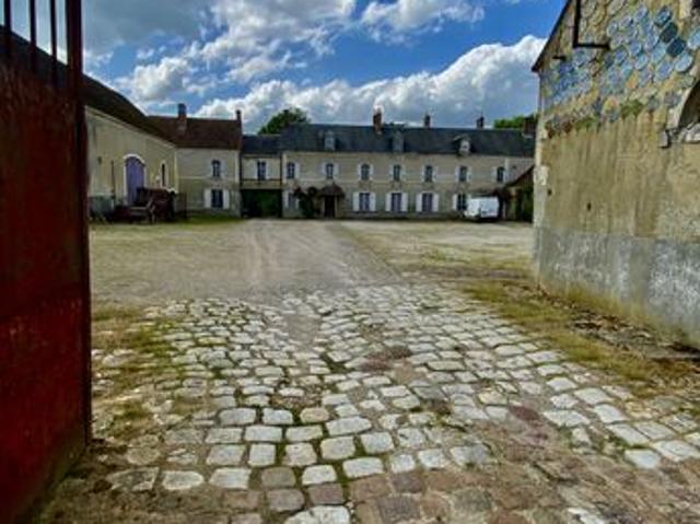 Maison 12 pièces 400 m²