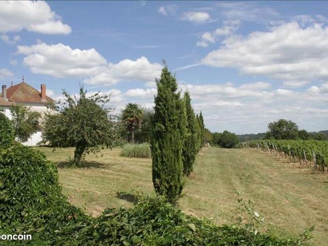 Maison 12 pièces 424 m²