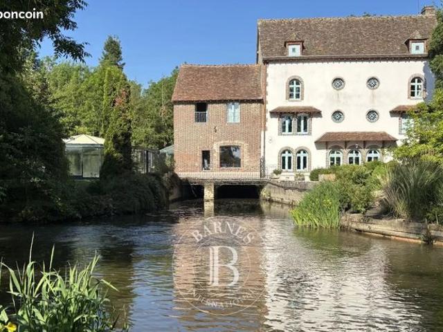 Maison 12 pièces 428 m²