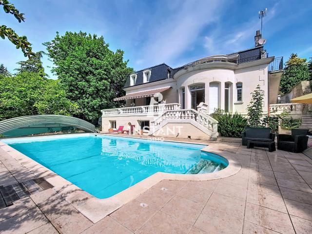 Maison 12 pièces 434 m²