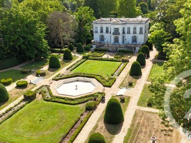 Maison 12 pièces 515 m²